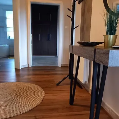 Hillside Dunaszentmiklós